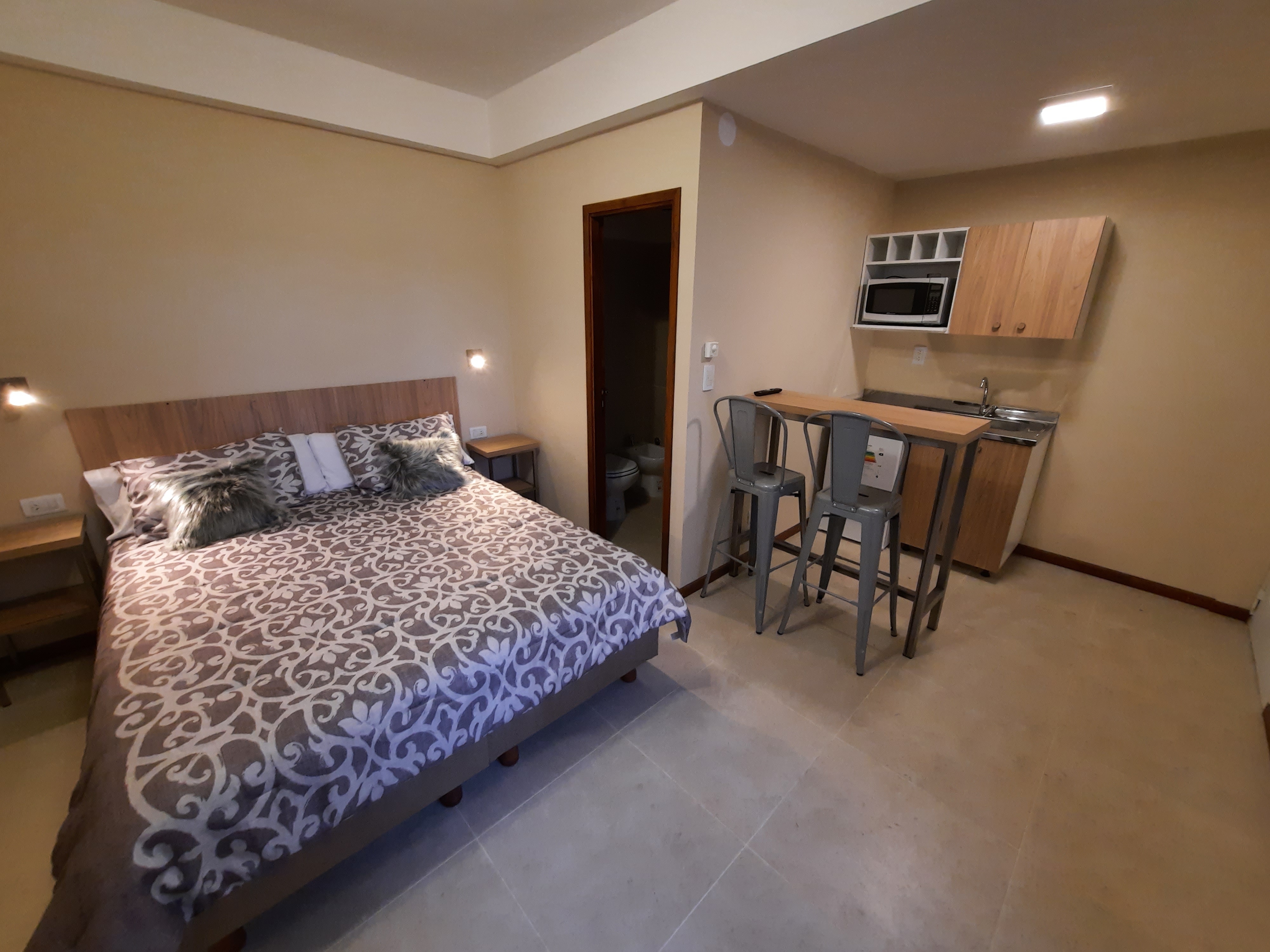 Monoambiente del Hotel Austral con cama matrimonial